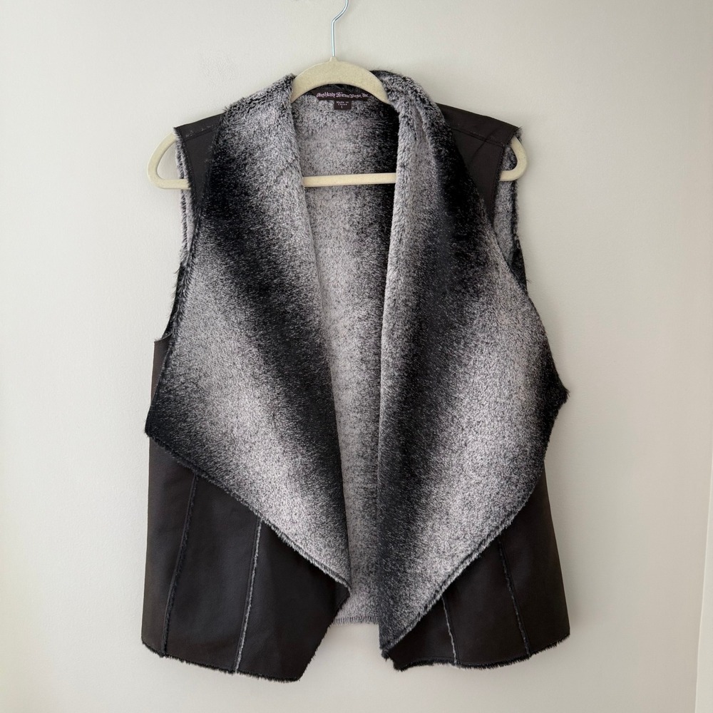 Mushka by Sienna Rose Faux Leather Fur Trim Waterfall‎ Vest Women L Gray Black